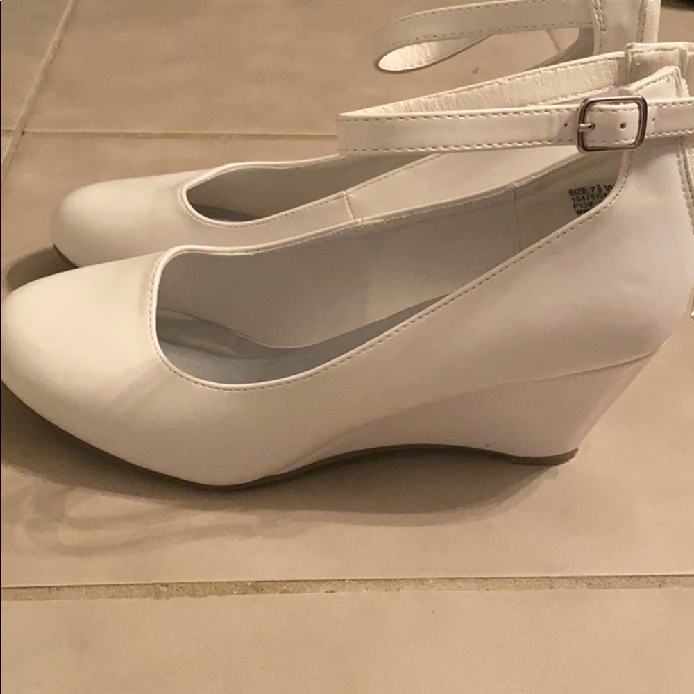 White Dress Shoe